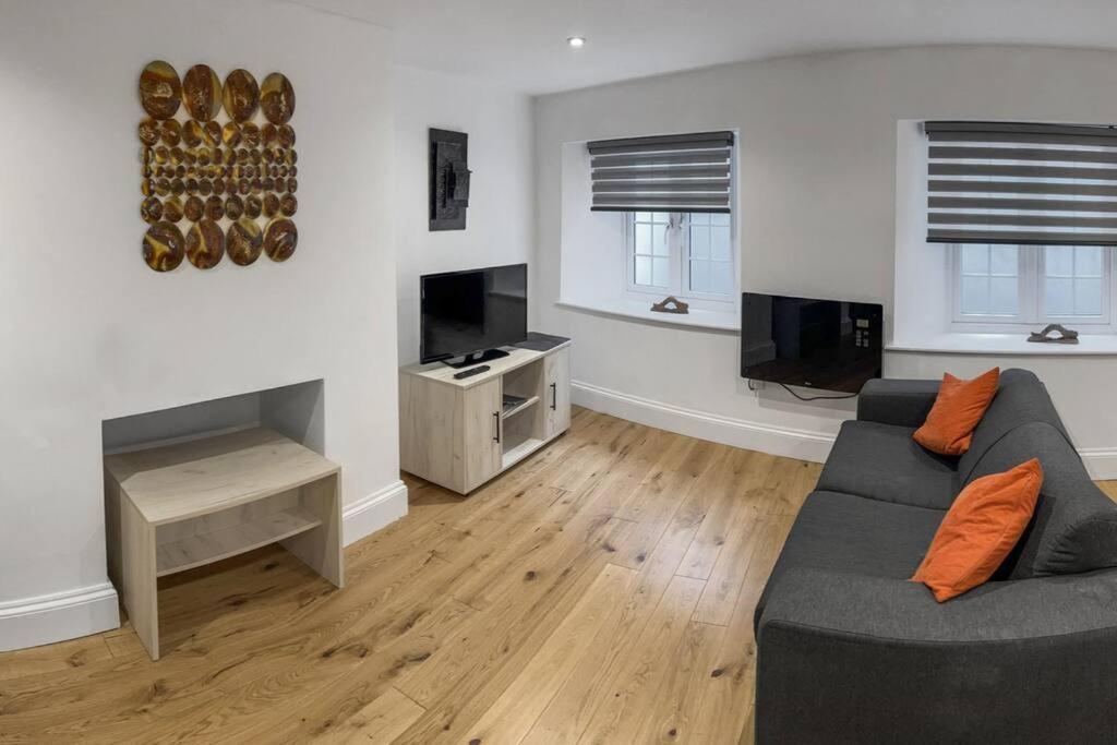 Cosy 1-Bdr W/ Free Parking In Central Reading Buitenkant foto