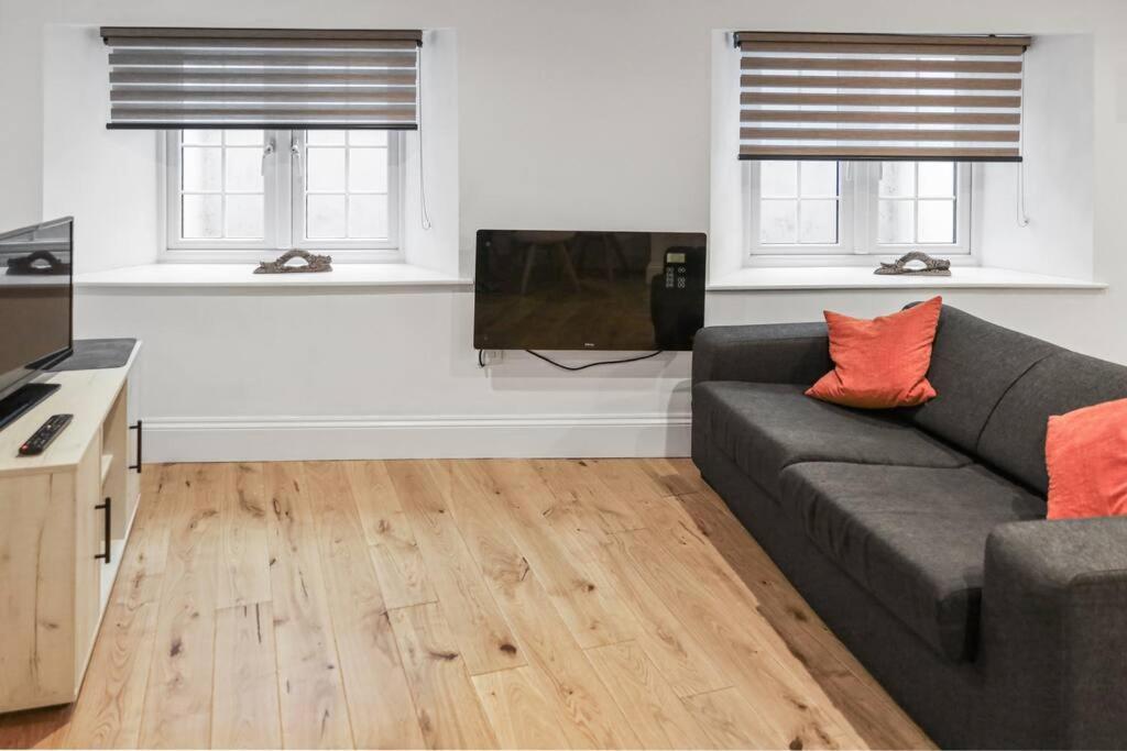 Cosy 1-Bdr W/ Free Parking In Central Reading Buitenkant foto