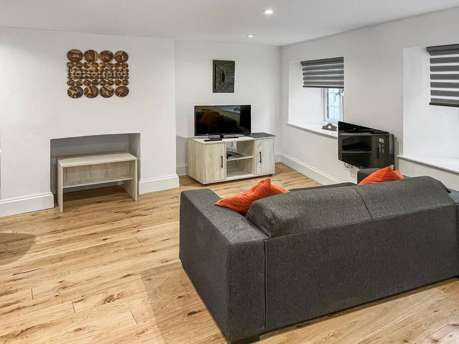 Cosy 1-Bdr W/ Free Parking In Central Reading Buitenkant foto